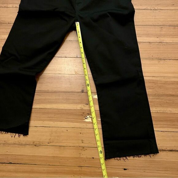 J. Crew 9” Demi-boot crop jean in Stay Black Wash. Size 34. NWT. - Picture 10 of 13